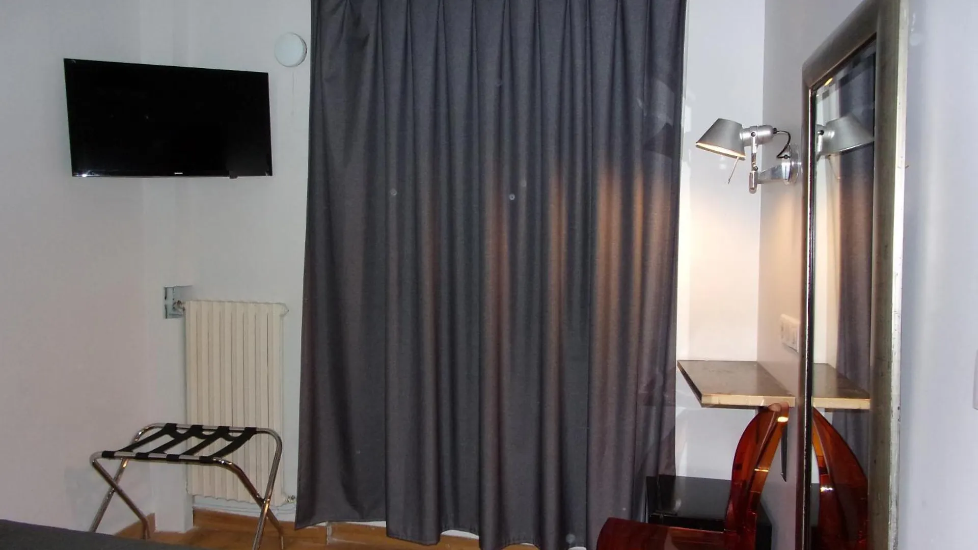 Hotel De Lorraine Париж Франция