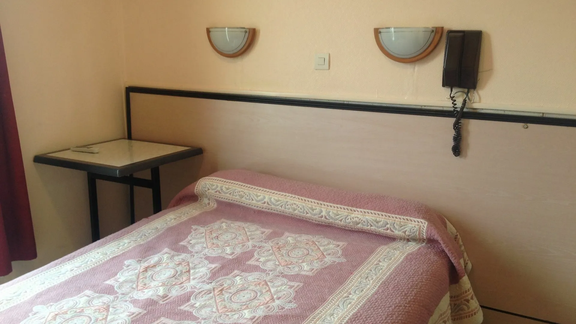 Hotel De Lorraine Париж 0*,